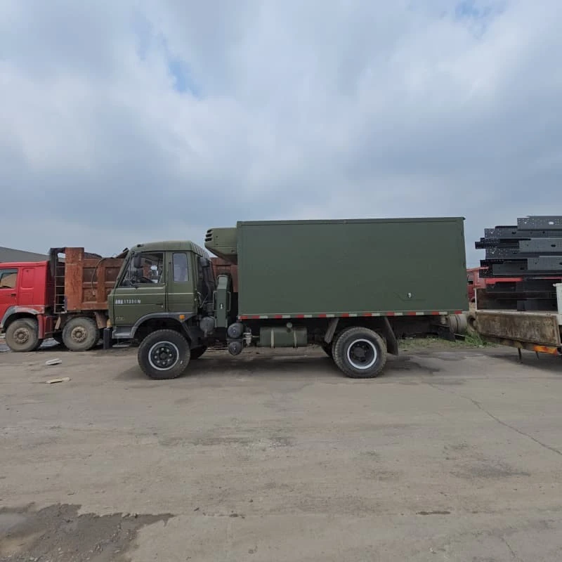 4x2 Dongfeng Fridge Truck high quality