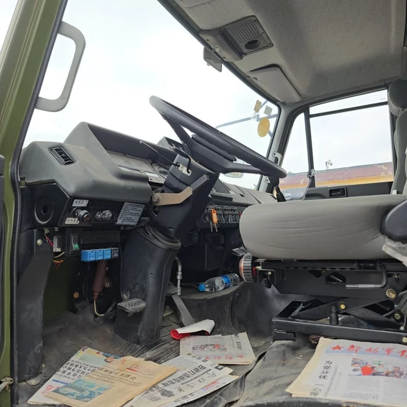 6x6 Truck Mounted Crane Dongfeng factory